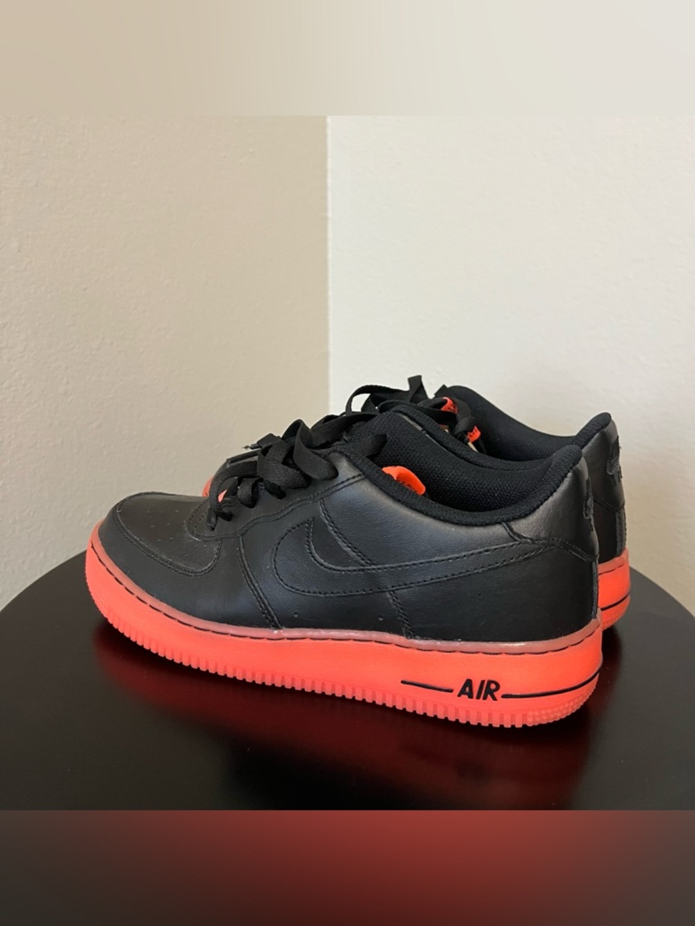 Nike Air Force 1 Low - Black with Coral/Orange Sole - Picture 4 of 5